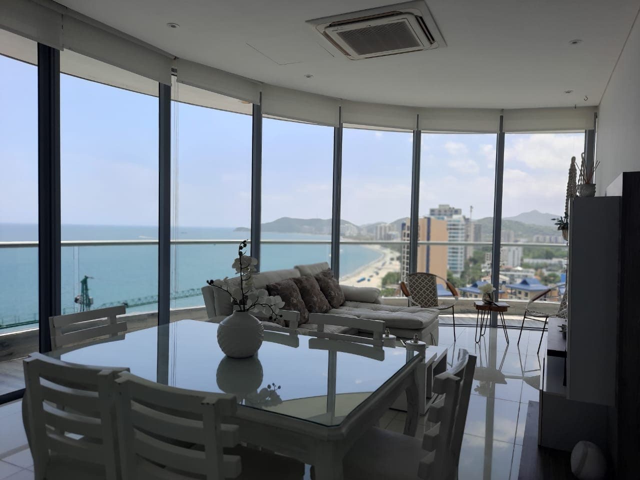TWO TOWERS PRIMERA LINEA DE PLAYA APARTAMENTO EN VENTA — photo 3