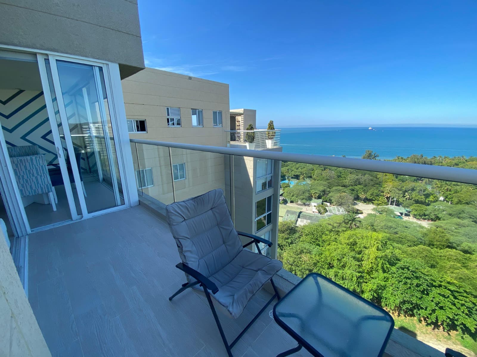 PENTHOUSE EN CONDOMINIO ZAZUE